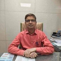 Consultant at Narayan Hospital, Gorakhpur